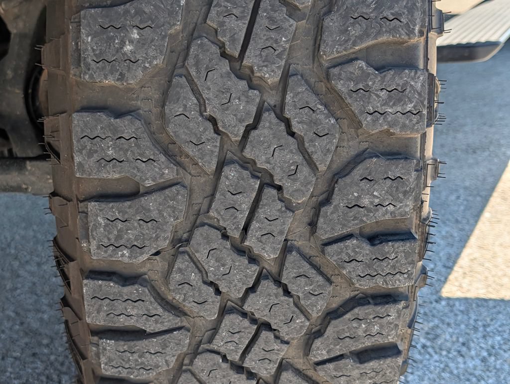Certified 2025 Ford F250 4x4 Crew Cab Super Duty image 29