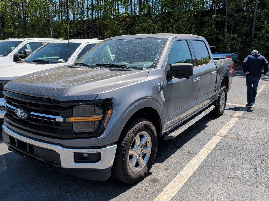 Certified 2024 Ford F150 XLT w/ Mobile Office Package AWD/4WD image 3