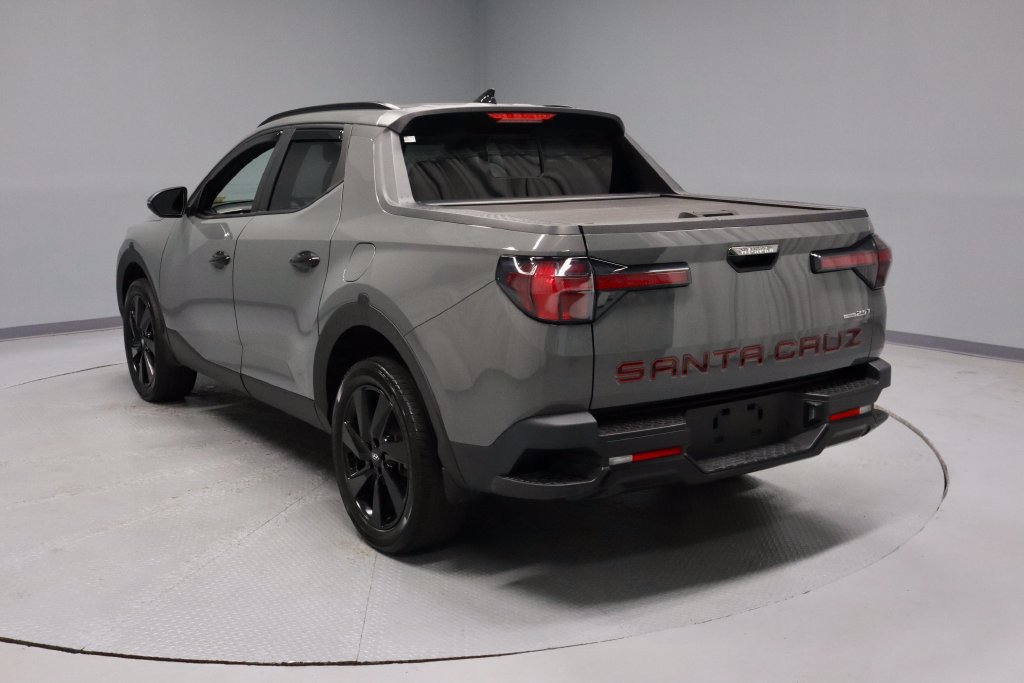 Used 2023 Hyundai Santa Cruz Night AWD/4WD image 9