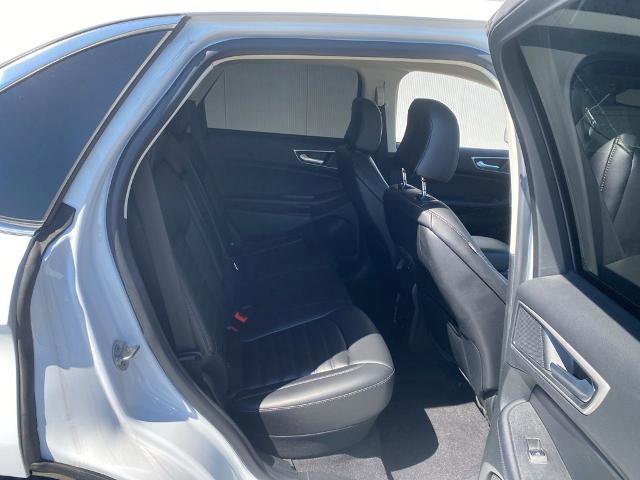Certified 2023 Ford Edge SEL w/ Convenience Package AWD/4WD image 16