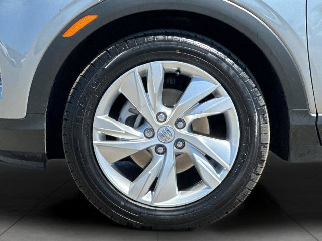 Used 2024 Buick Encore GX Preferred FWD image 24