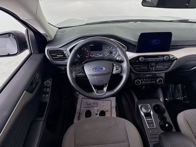 Certified 2022 Ford Escape SE w/ Cold Weather Package image 21