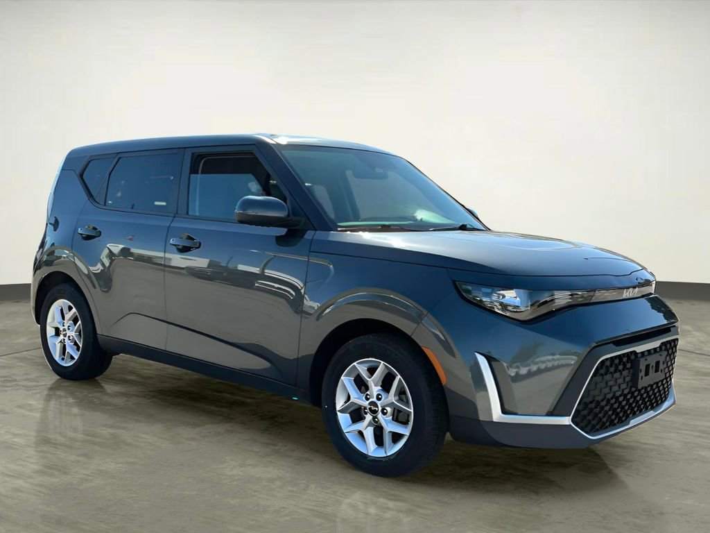 Used 2024 Kia Soul LX w/ Option Group 015 image 11