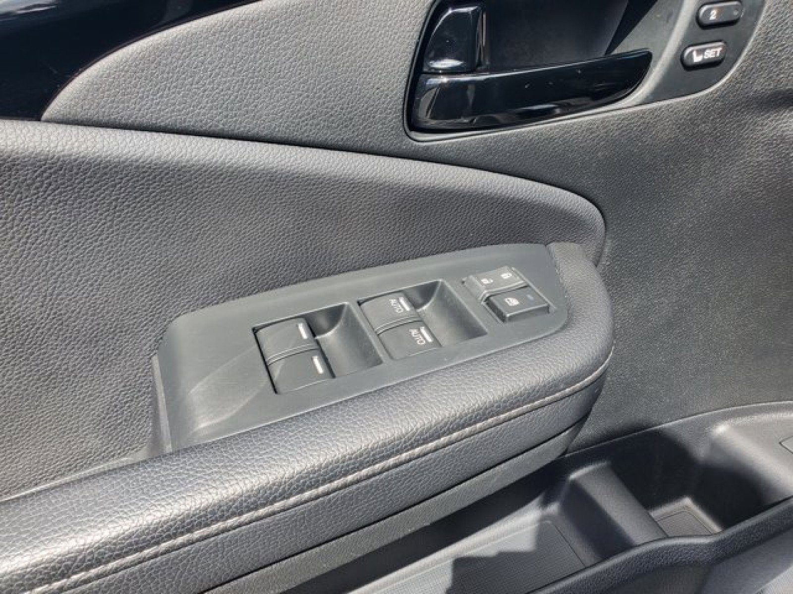 Used 2023 Honda Passport Elite image 15