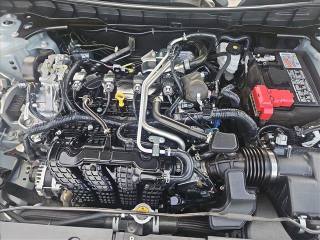 Used 2025 Nissan Altima 2.5 SV FWD image 21