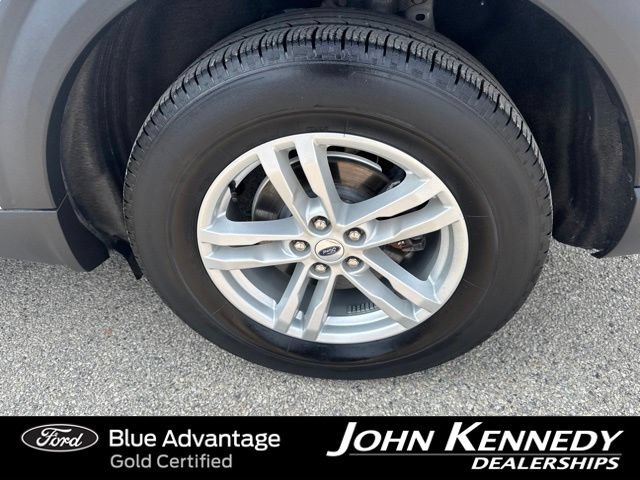 Certified 2023 Ford Explorer XLT AWD/4WD image 3