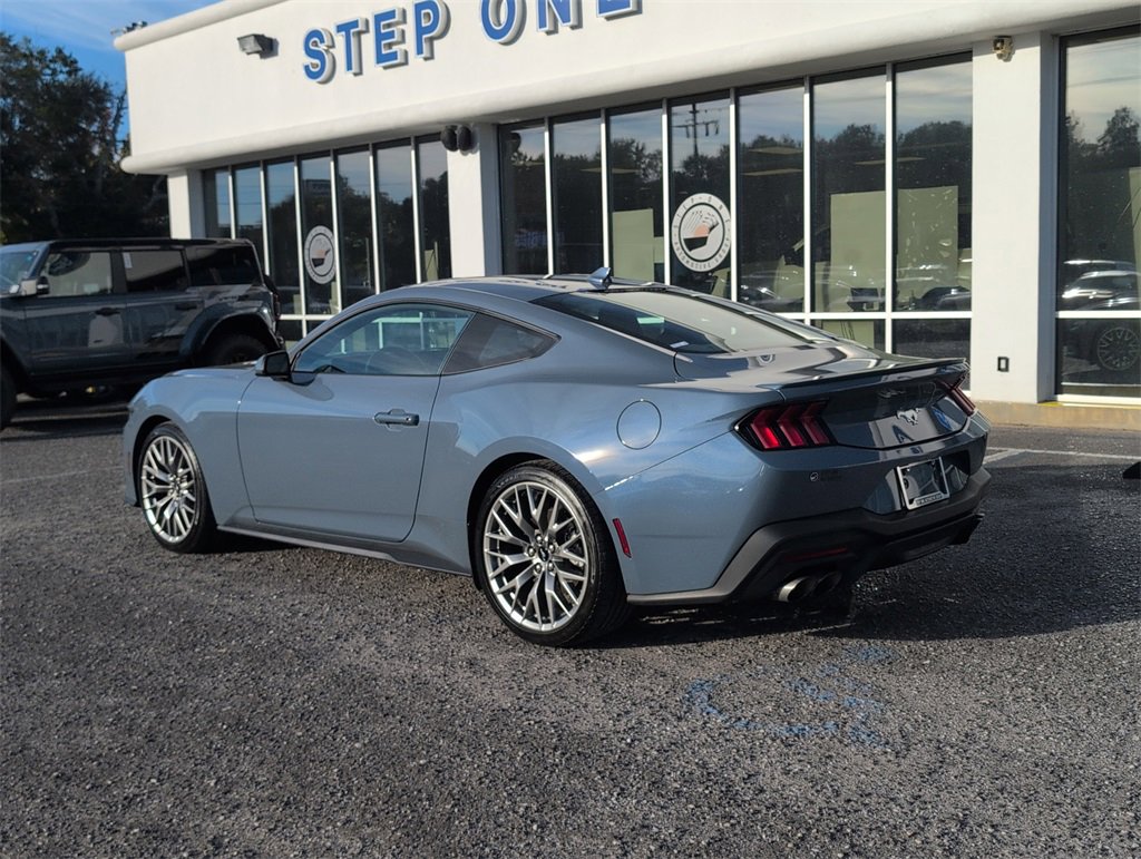 Certified 2024 Ford Mustang Premium image 8