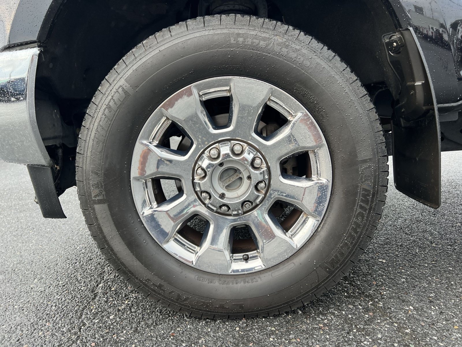 Certified 2019 Ford F350 Lariat w/ Lariat Ultimate Package AWD/4WD image 12