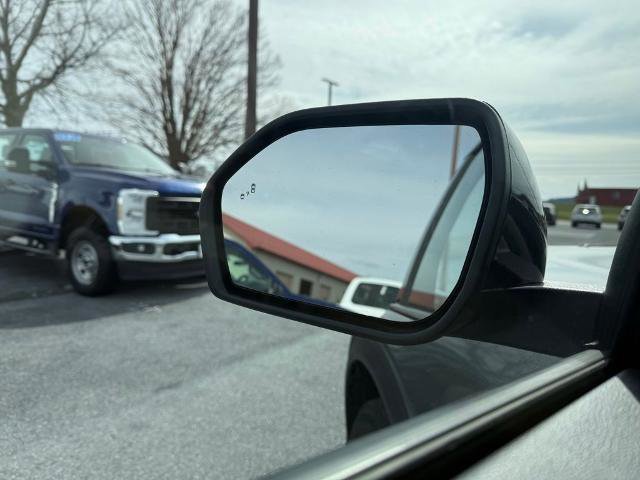 Certified 2022 Ford Explorer XLT w/ Equipment Group 202A image 13