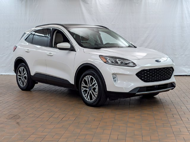 Certified 2022 Ford Escape SEL w/ Technology Package