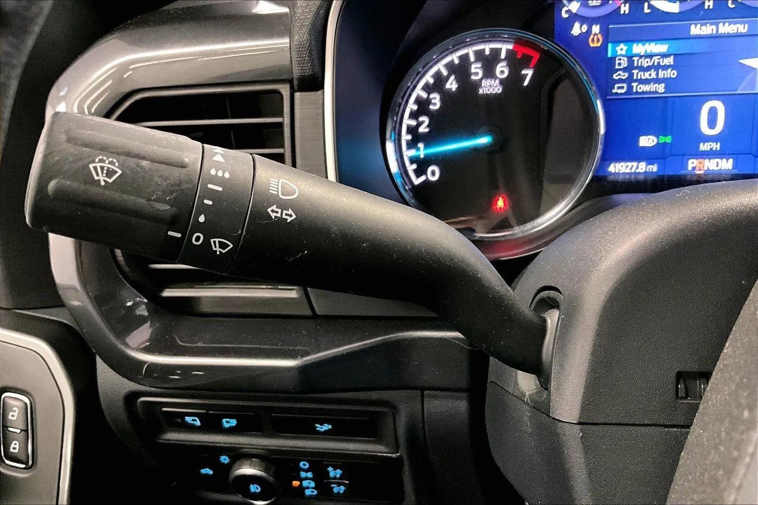 Certified 2022 Ford F150 XLT w/ Equipment Group 302A High image 30