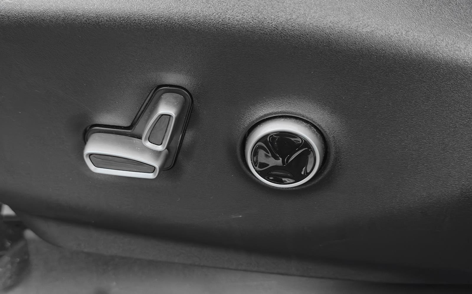 Used 2021 Chrysler Pacifica Pinnacle image 17