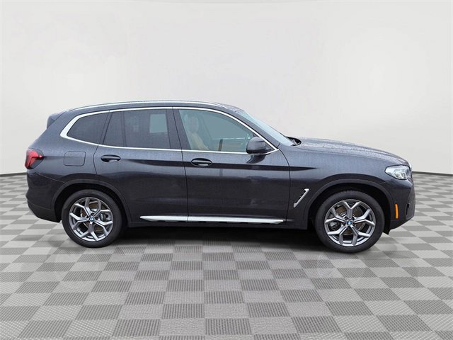 Used 2024 BMW X3 xDrive30i w/ Premium Package image 6