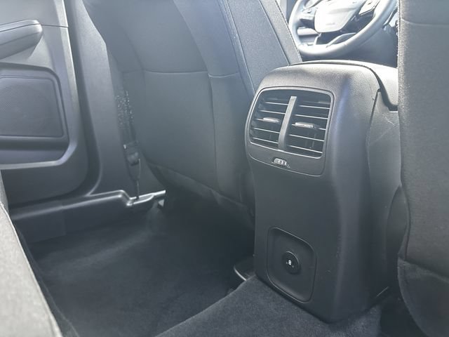 Certified 2023 Ford Escape Active AWD/4WD image 39