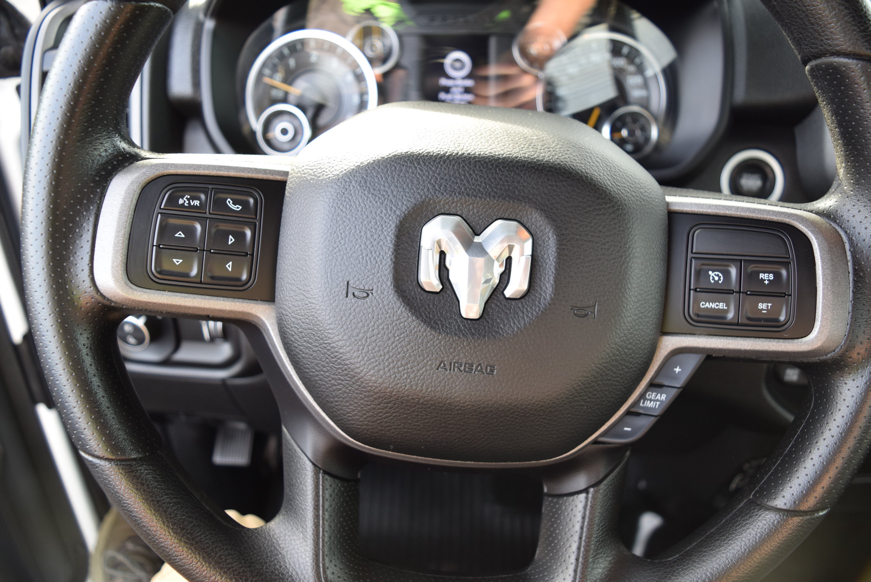 Used 2022 RAM 3500 Tradesman AWD/4WD image 9