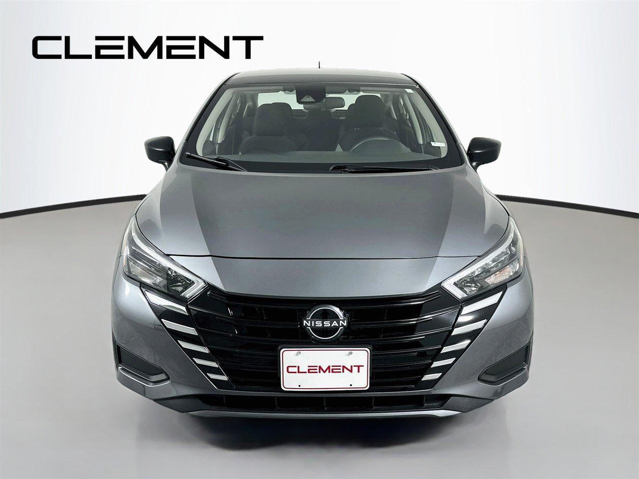 Used 2025 Nissan Versa S FWD image 3