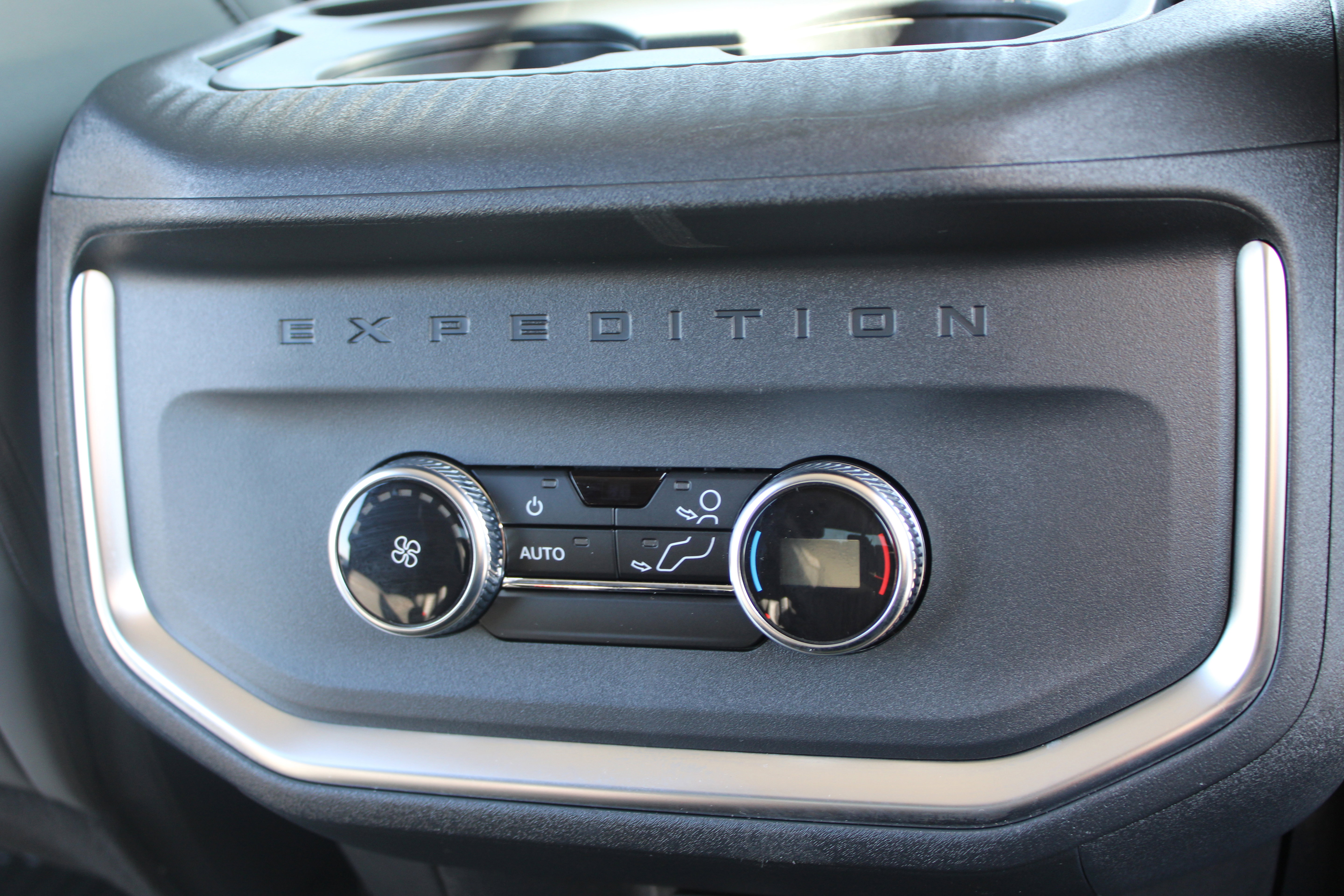Certified 2025 Ford Expedition Max Active AWD/4WD image 19
