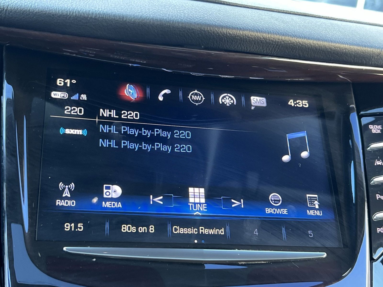 Used 2020 Cadillac Escalade ESV Luxury image 18