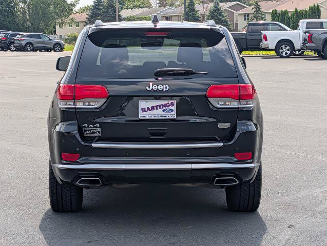 Used 2019 Jeep Grand Cherokee Summit w/ Platinum Series Group AWD/4WD image 4