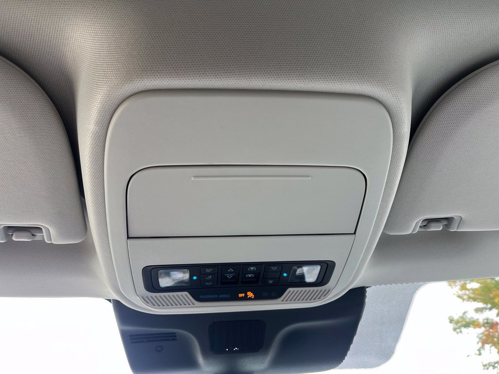 Certified 2025 Ford Expedition Max Platinum w/ Driver's Package AWD/4WD image 37