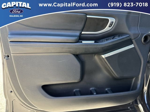 Certified 2025 Ford Expedition Max Platinum w/ Stealth Performance Package AWD/4WD image 21