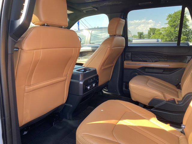 Certified 2022 Ford Expedition Platinum AWD/4WD image 8
