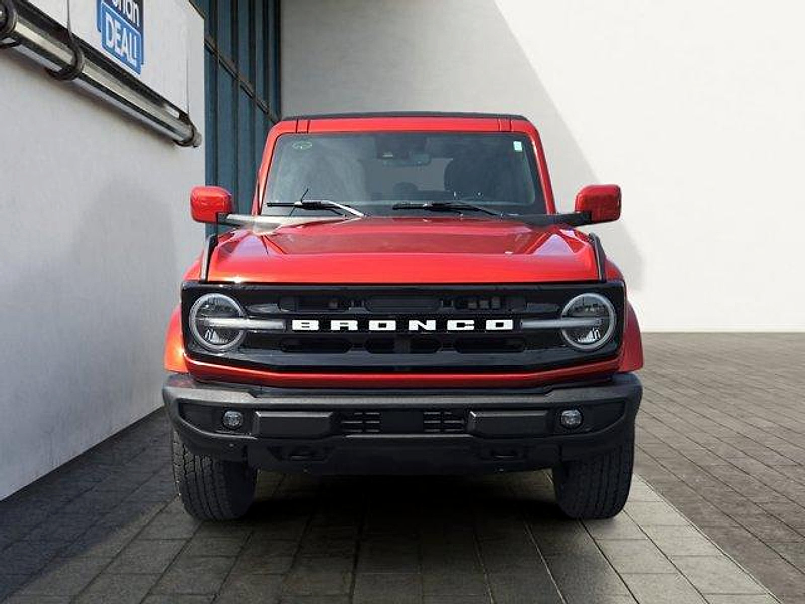 Certified 2023 Ford Bronco Outer Banks AWD/4WD image 8