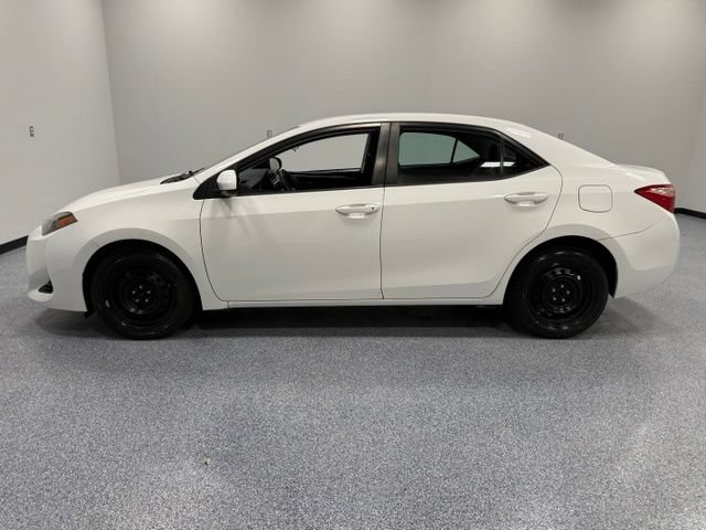 Used 2019 Toyota Corolla LE FWD image 9