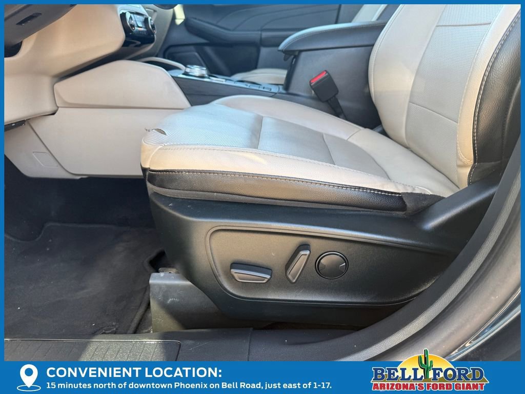 Certified 2022 Ford Escape SEL w/ Technology Package image 21