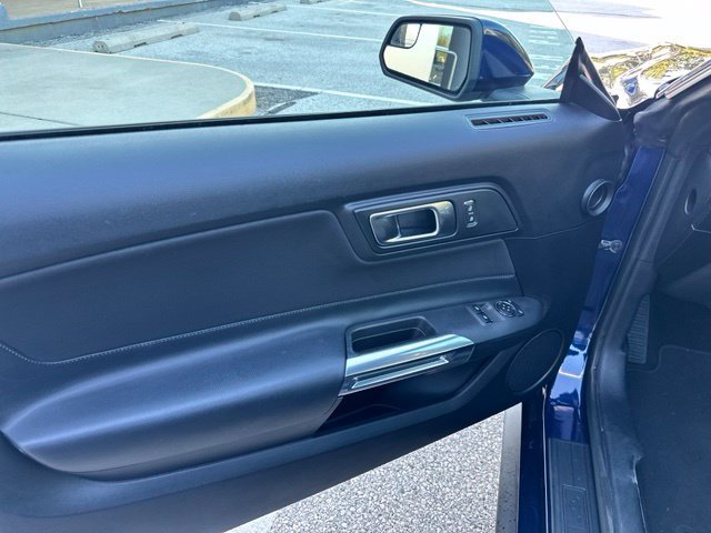 Certified 2019 Ford Mustang Coupe RWD image 26
