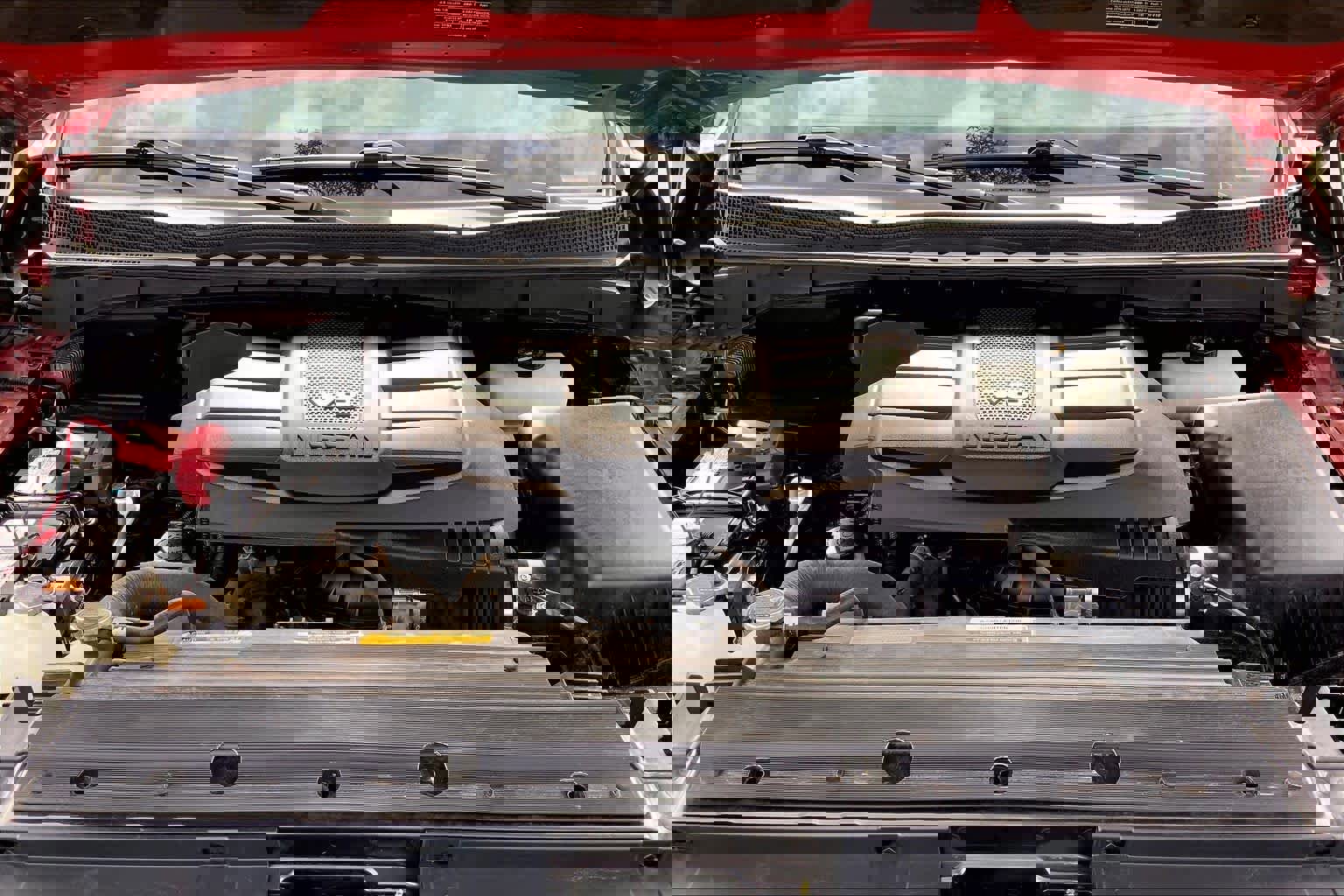 Used 2022 Nissan Titan PRO-4X w/ Pro-4x Convenience Package image 32