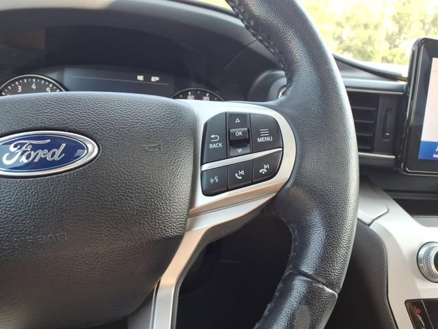 Certified 2022 Ford Explorer XLT w/ Equipment Group 202A AWD/4WD image 18