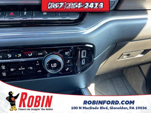 Used 2023 Chevrolet Silverado 1500 High Country w/ High Country Premium Package AWD/4WD image 18