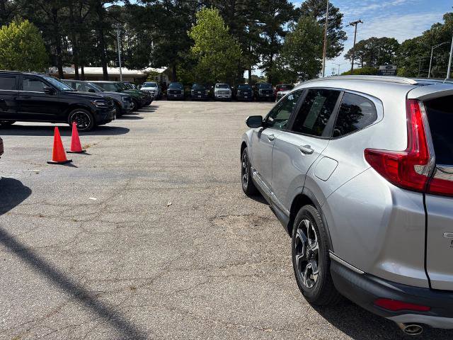 Used 2017 Honda CR-V Touring image 6