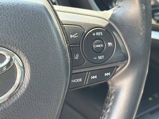 Used 2024 Toyota Camry XSE FWD image 17
