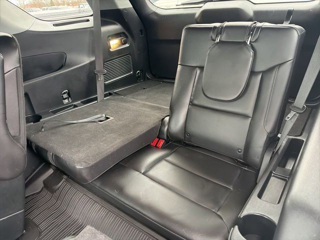 Certified 2023 Ford Explorer XLT w/ Equipment Group 202A image 8