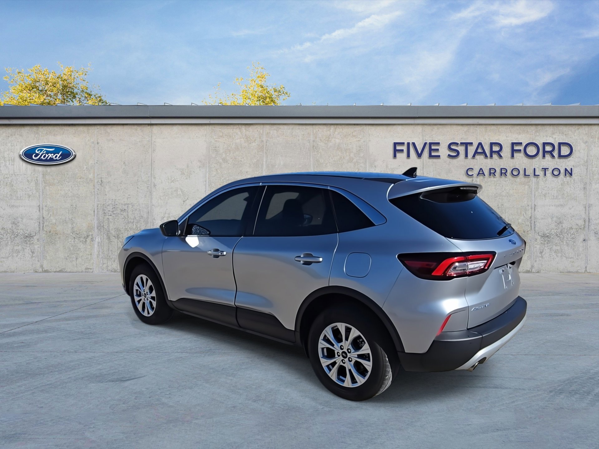 Certified 2023 Ford Escape Active image 3