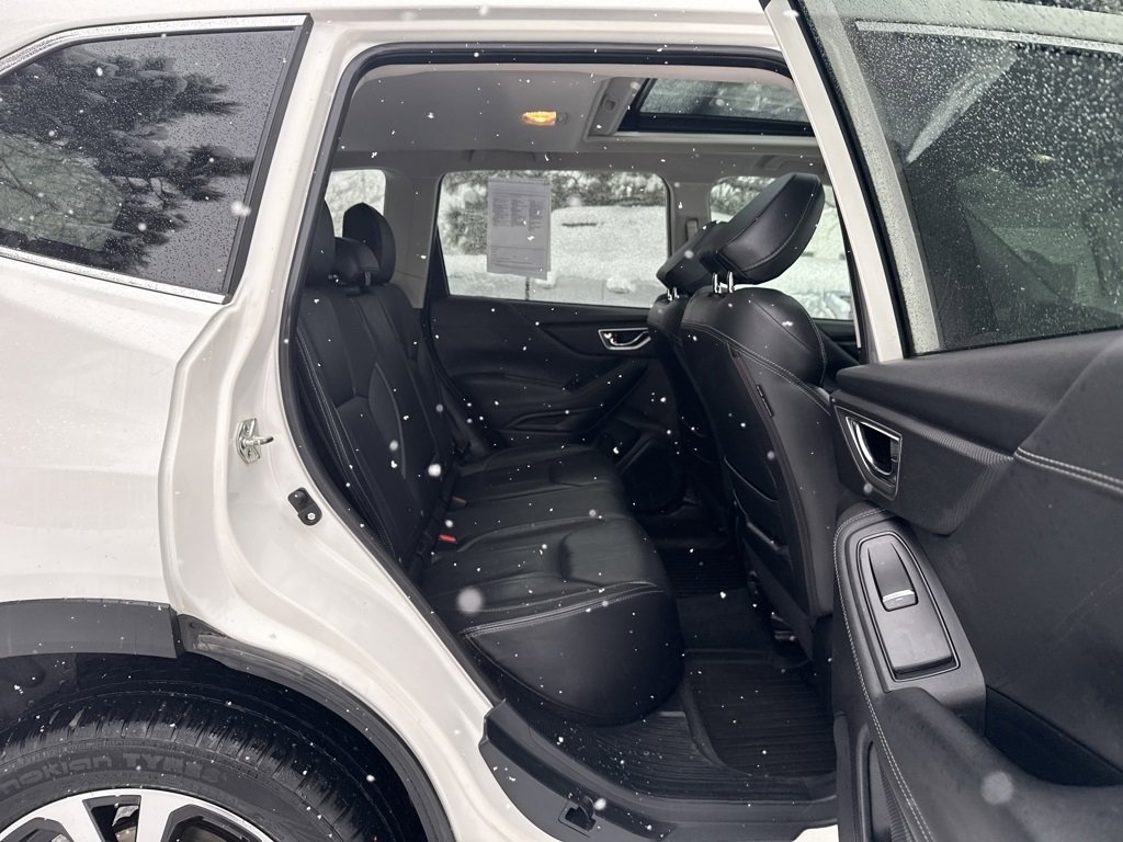Used 2019 Subaru Forester Limited image 27