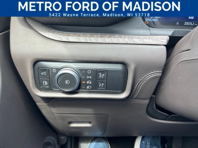Certified 2023 Ford Explorer Platinum w/ Technology Package AWD/4WD image 34