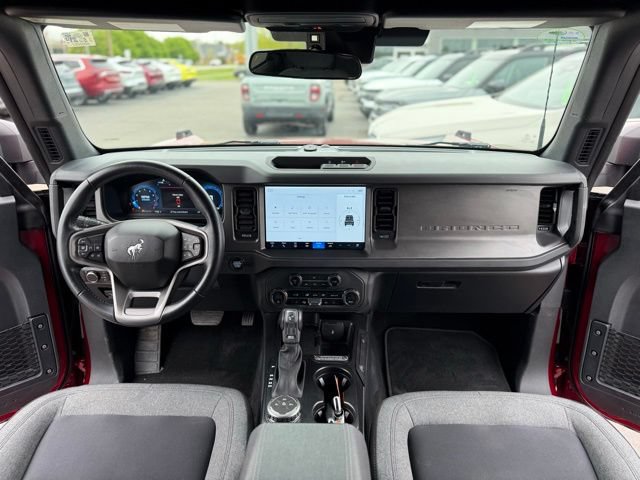 Certified 2025 Ford Bronco Big Bend AWD/4WD image 2