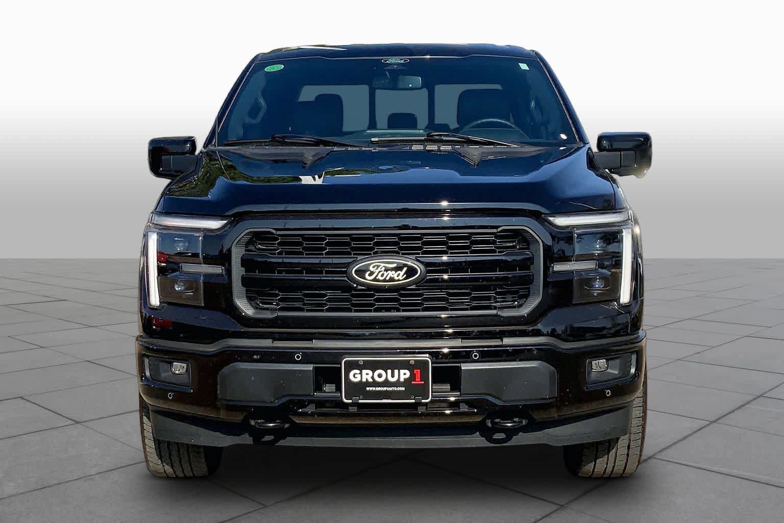 Certified 2025 Ford F150 Lariat w/ Equipment Group 501A Mid AWD/4WD image 4