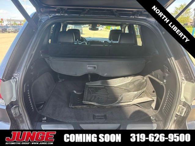 Used 2019 Jeep Grand Cherokee Limited AWD/4WD image 12