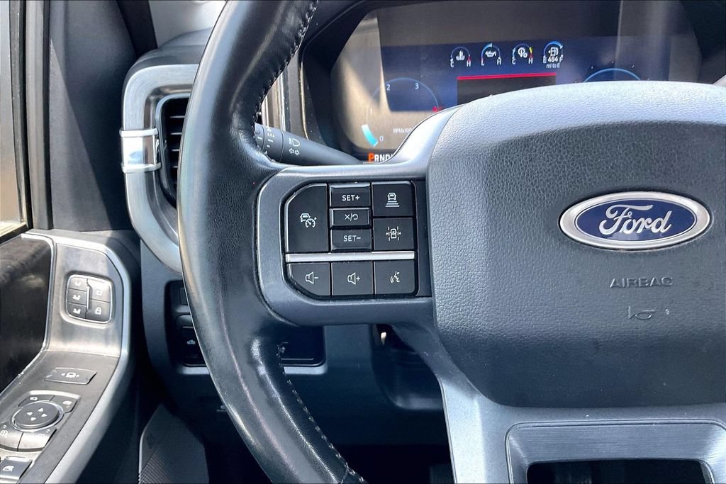 Certified 2024 Ford F250 Lariat w/ Lariat Ultimate Package AWD/4WD image 10