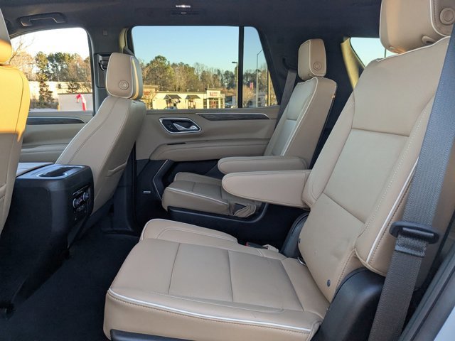 Used 2021 Chevrolet Tahoe Premier w/ Premium Package image 29