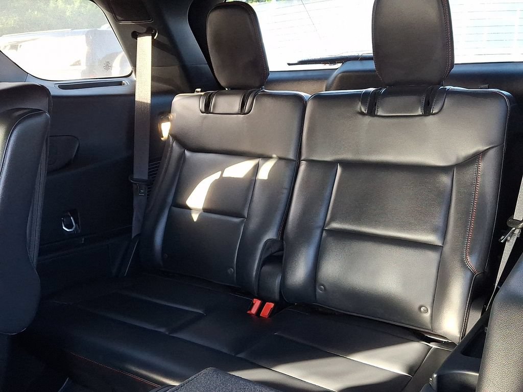 Certified 2025 Ford Explorer ST AWD/4WD image 33