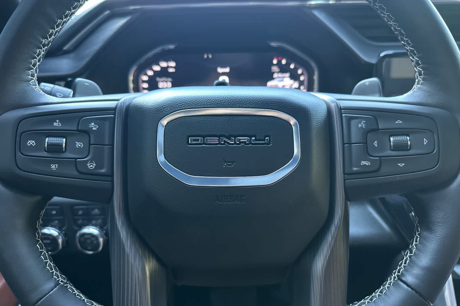 Used 2025 GMC Sierra 1500 Denali Ultimate AWD/4WD image 22