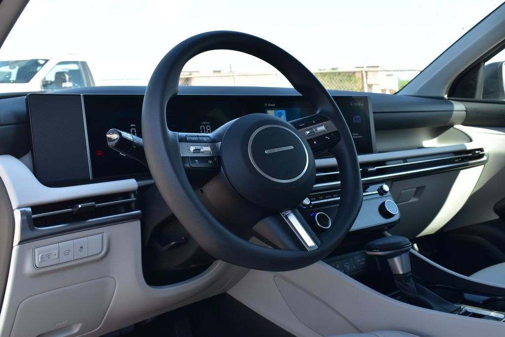 Used 2025 Hyundai Tucson SEL image 11