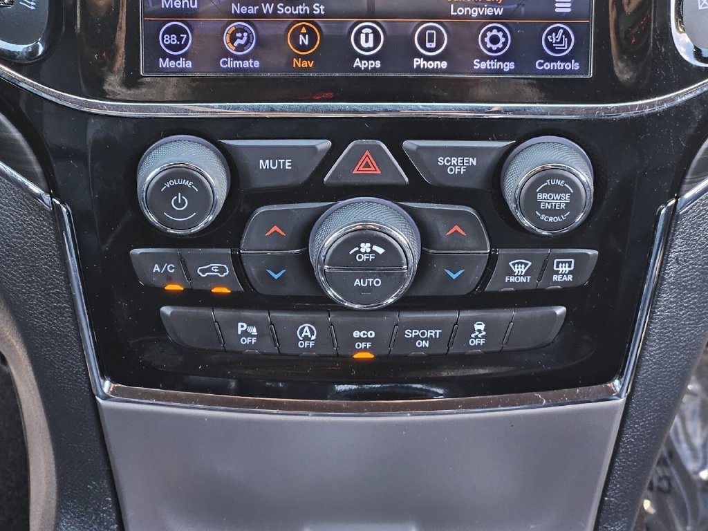 Used 2020 Jeep Grand Cherokee Limited AWD/4WD image 26