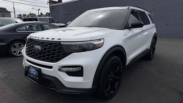 Certified 2023 Ford Explorer ST-Line w/ Class IV Trailer Tow Package AWD/4WD image 31
