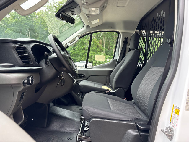 Certified 2025 Ford Transit 250 Low Roof w/ Exterior Upgrade Package RWD image 33